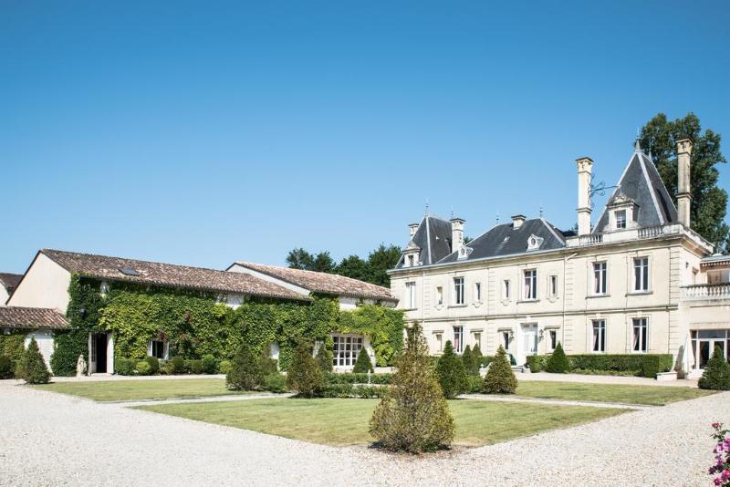 Château Meyre - Les Collectionneurs Avensan Exterior foto